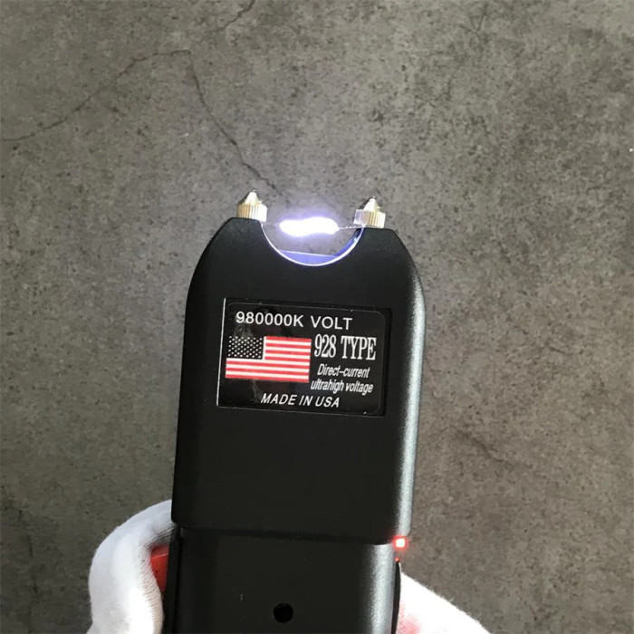 980000wat Voltage Professional Self-Defense Electric Shock Taser Marching Gan